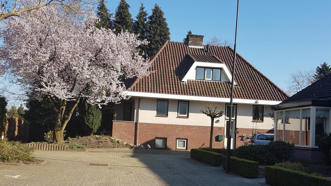 B&B De Loenense Bossen Экстерьер фото